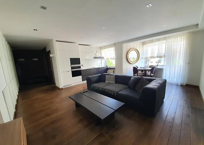 Downtown Boulevard View Residence